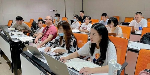 速盈娱乐坚果代工厂参加短视频交流会