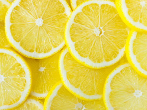 柠檬片用热水还是冷水泡-速盈娱乐干果代工厂