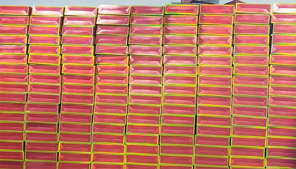 速盈娱乐坚果加工厂坚果礼盒批发