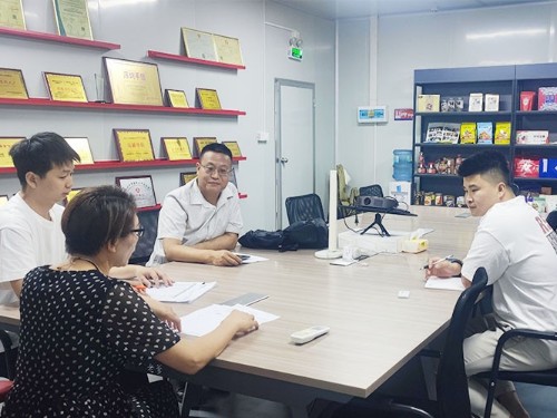 速盈娱乐坚果厂与吴总坚果代加工事宜进行深入治淡